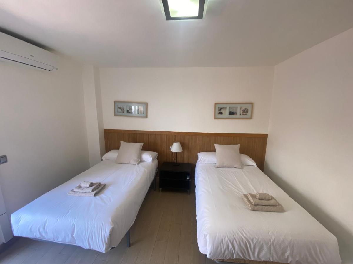 Albamar Frontline Beach Apartment 3 Bedrooms Fuengirola Dış mekan fotoğraf