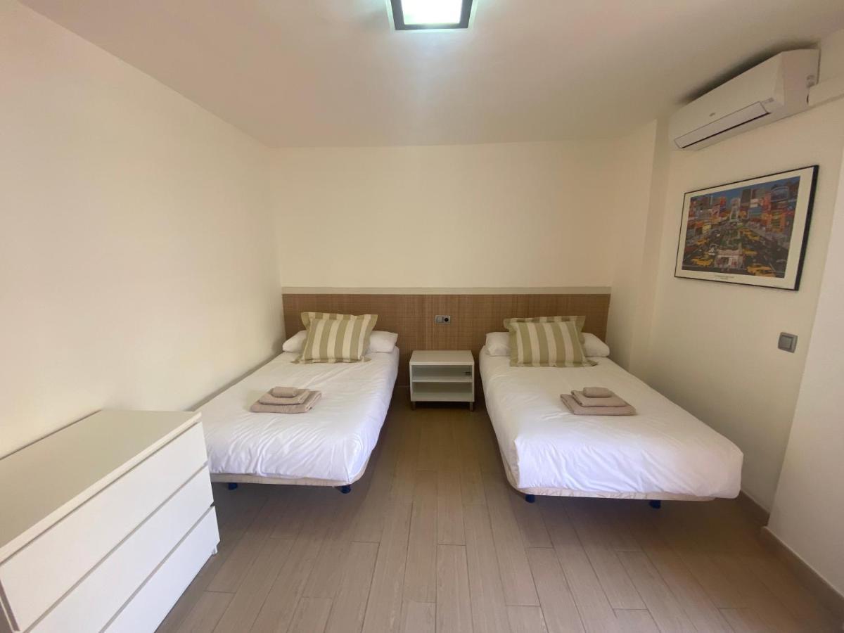 Albamar Frontline Beach Apartment 3 Bedrooms Fuengirola Dış mekan fotoğraf